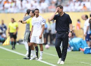 六台记者谈皇马惨败：皇马崩溃了，巴黎本可以打进7、8个球